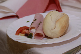 Hostina + zabava